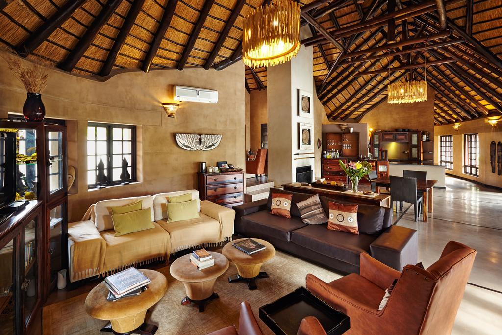 Vuyani Safari Lodge Hoedspruit Exteriör bild